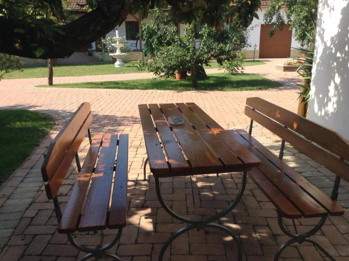 Bornemisza Kuria Wellness Resort Tiszabecs Exterior foto
